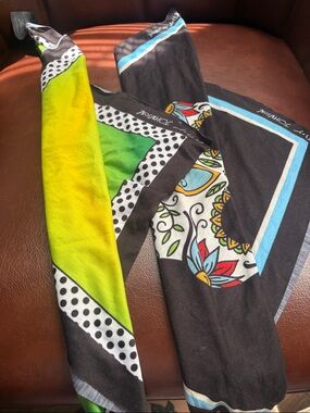 Betsy Johnson bandana scarf Bundle!!